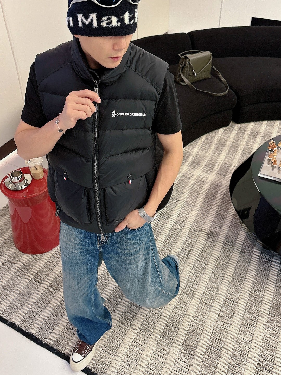 Moncler Down Vest White Duck Down Black M-l