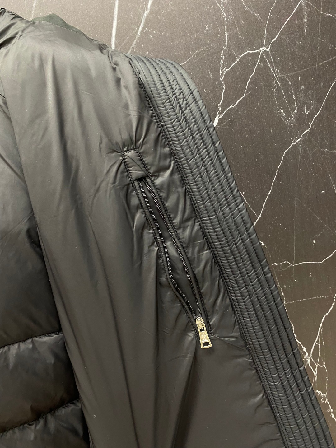 Moncler Down Jacket Knitted Black Hooded M-l