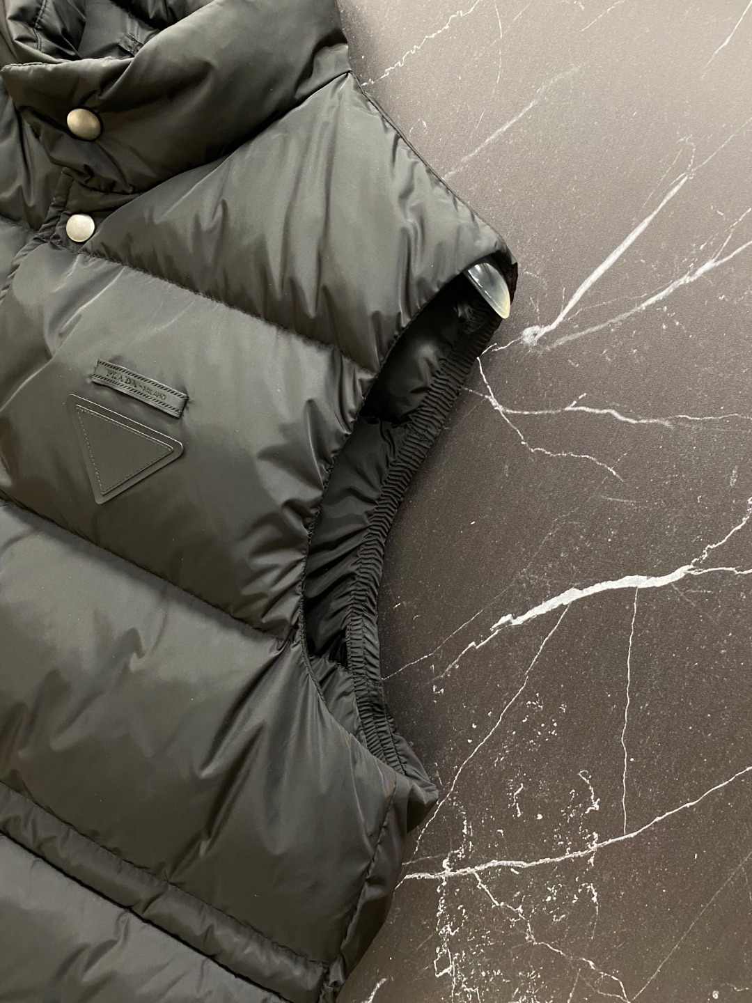 Prada Down Vest White Duck Down 56