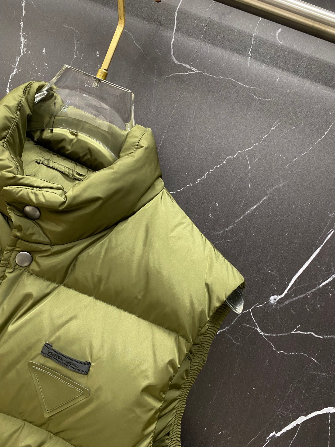 Prada Down Vest White Duck Down 56