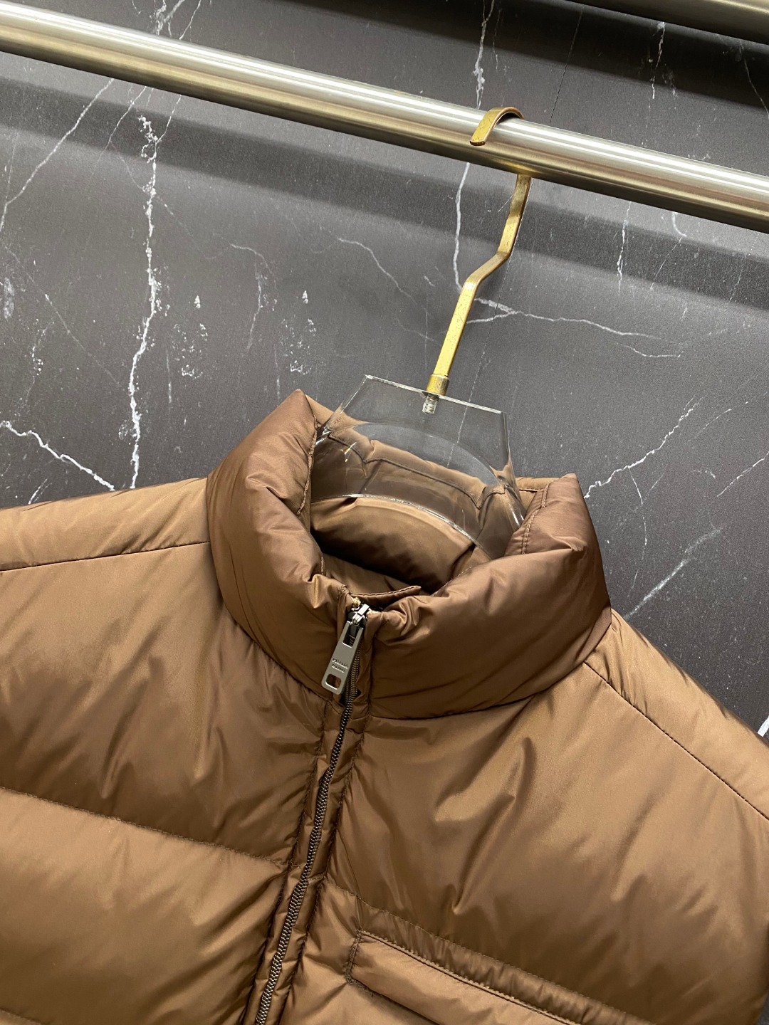 Prada Down Vest White Duck Down 56