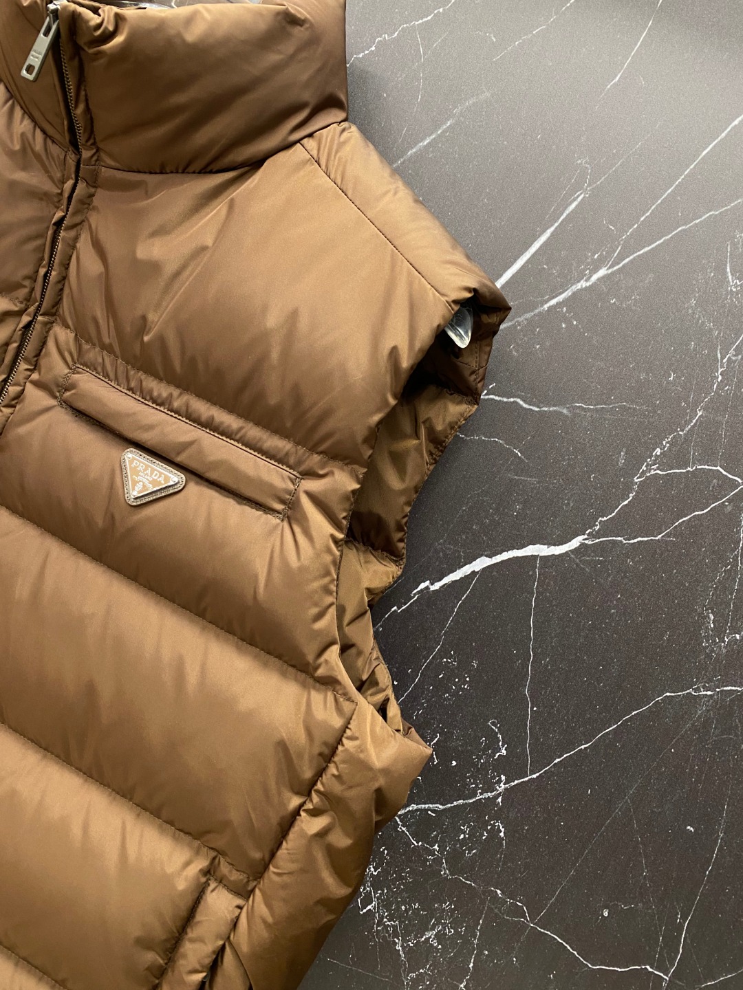 Prada Down Vest White Duck Down 56