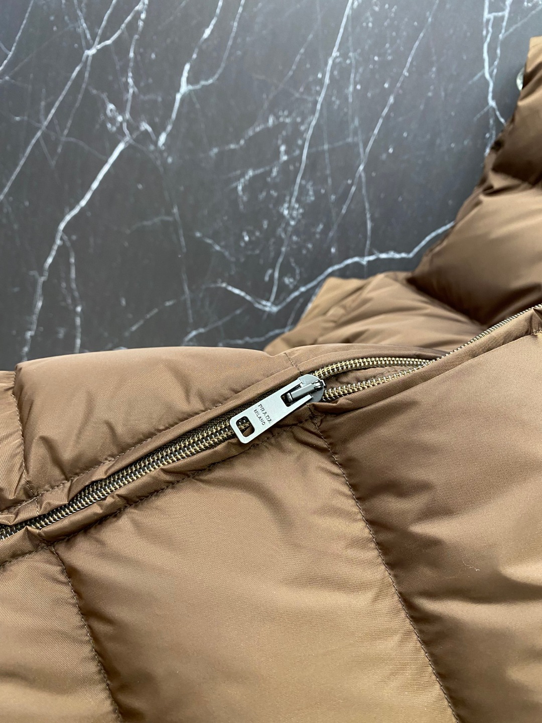 Prada Down Vest White Duck Down 56