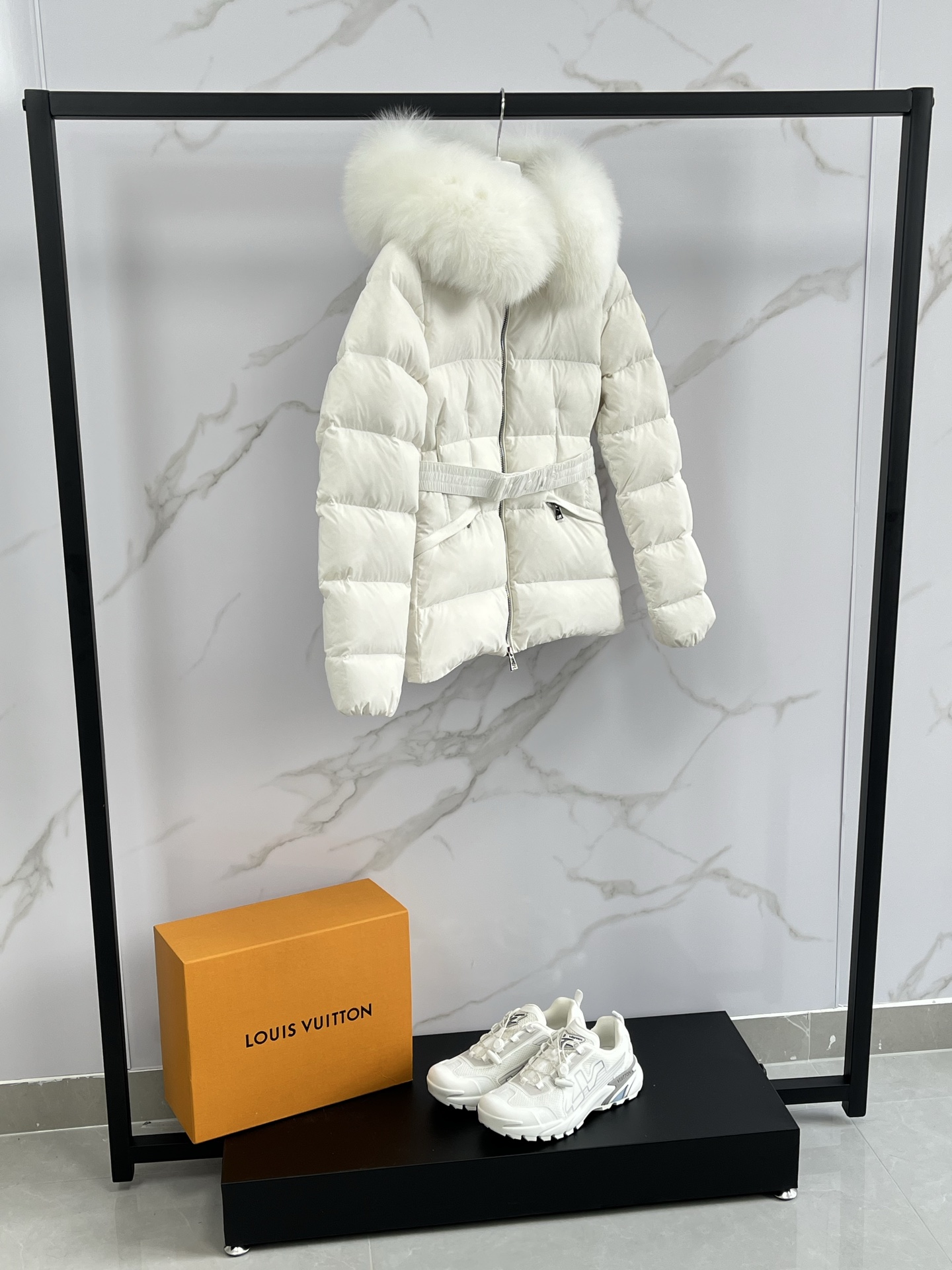 Moncler Down Jacket Black Hooded M-l