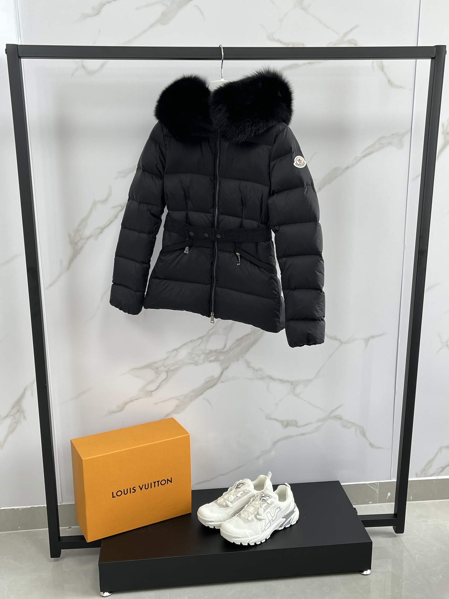 Moncler Down Jacket Black Hooded M-l
