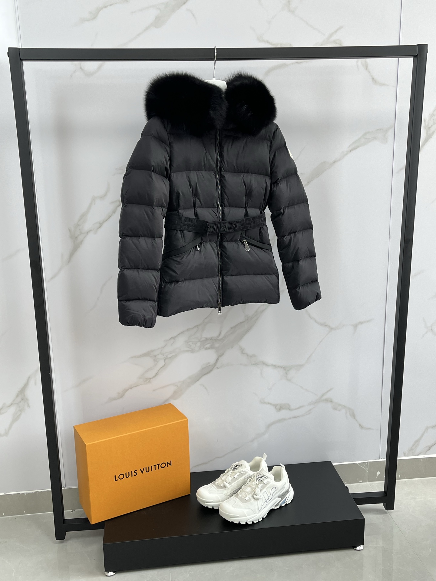 Moncler Down Jacket Black Hooded M-l