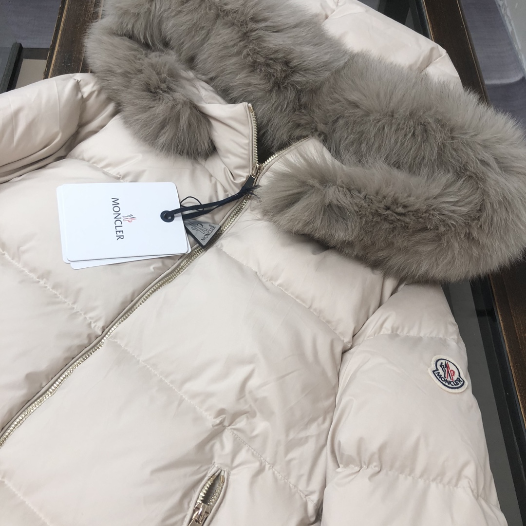 Moncler Female Down Jacket Black Hooded S-m-l-xl