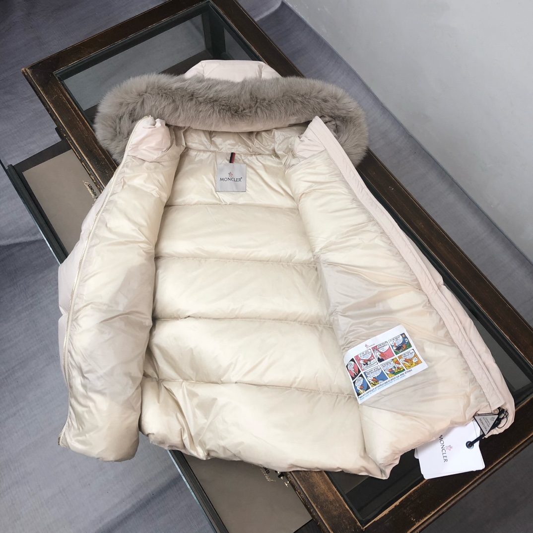 Moncler Female Down Jacket Black Hooded S-m-l-xl