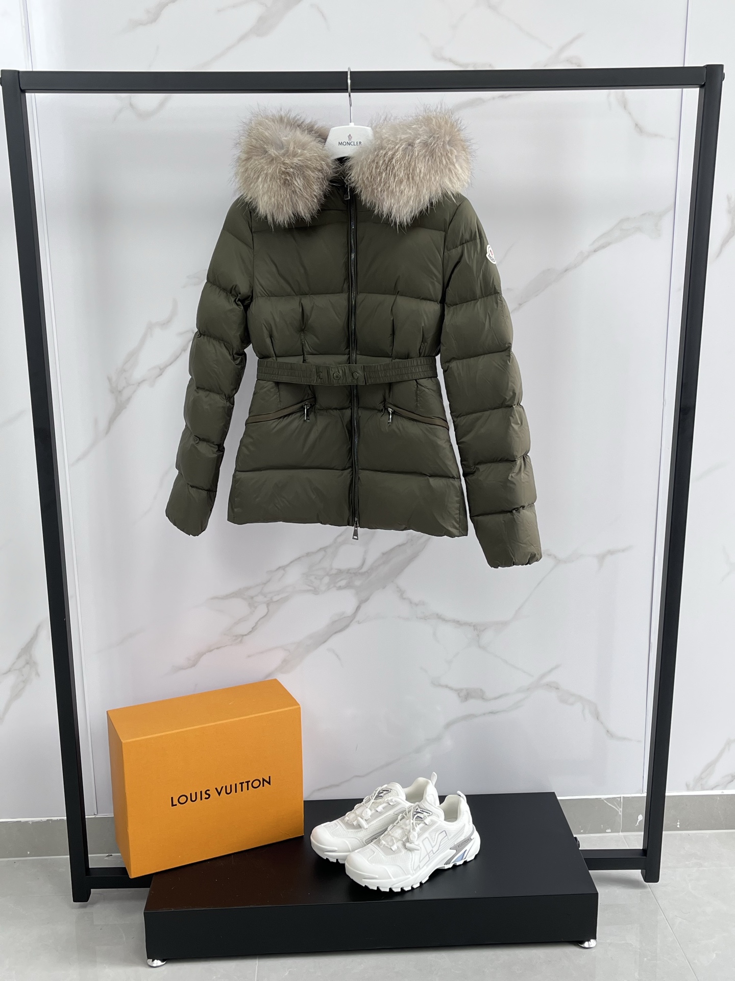 Moncler Down Jacket Black Hooded M-l