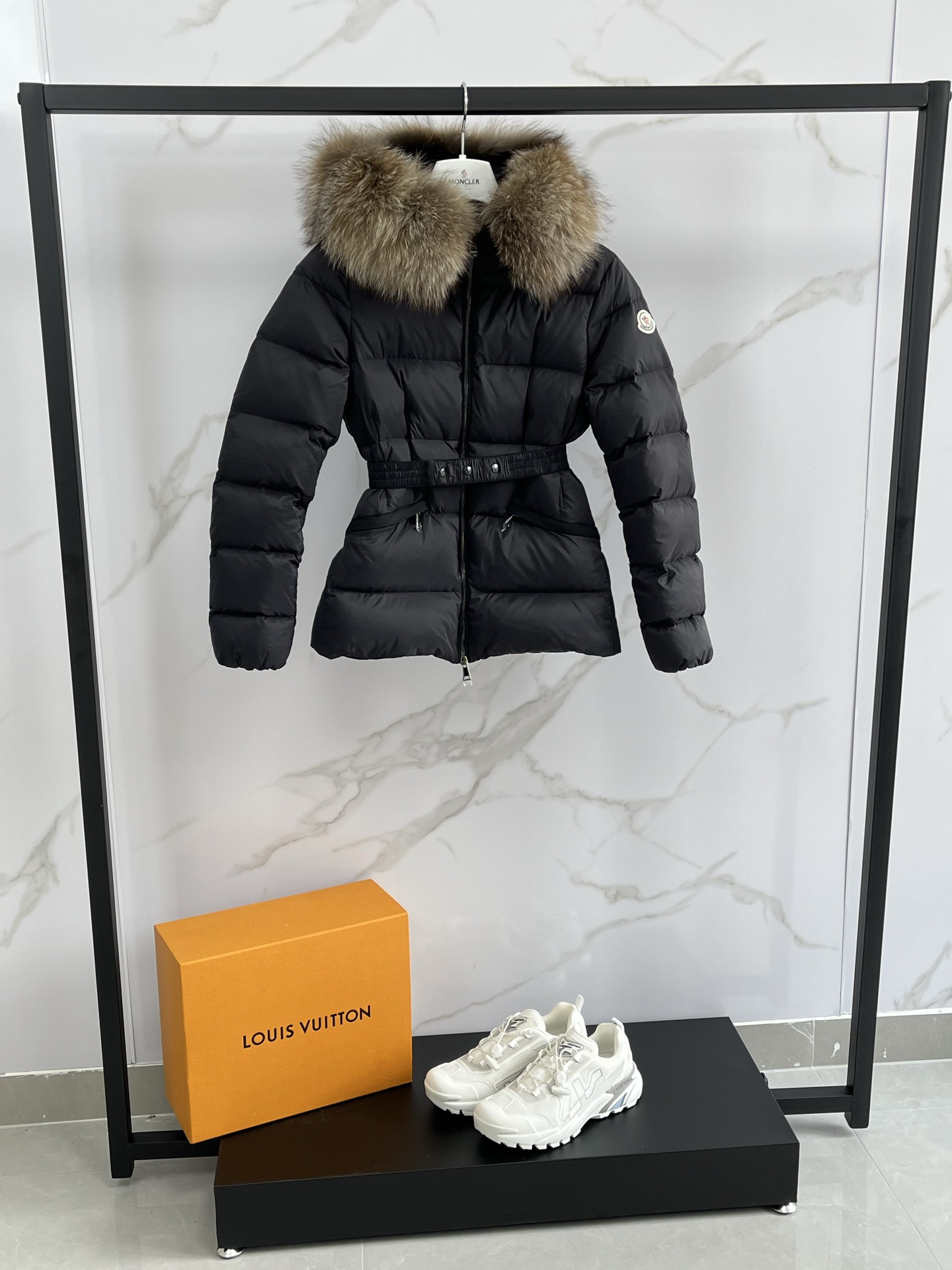 Moncler Down Jacket Black Hooded M-l
