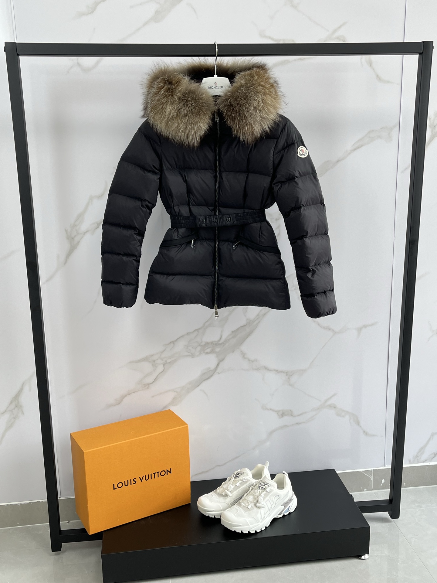 Moncler Down Jacket Black Hooded M-l
