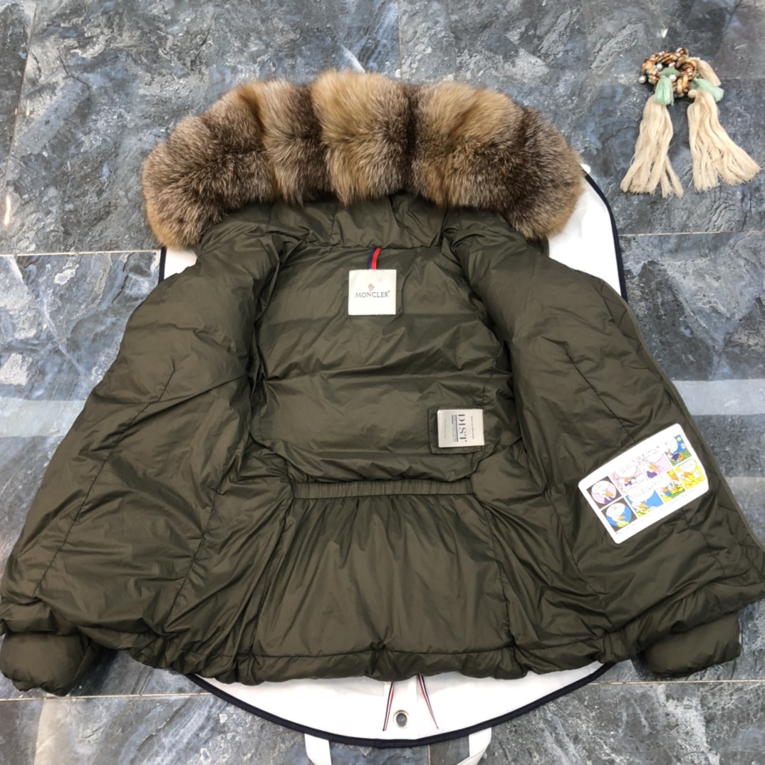 Moncler Down Jacket Black Hooded M-l