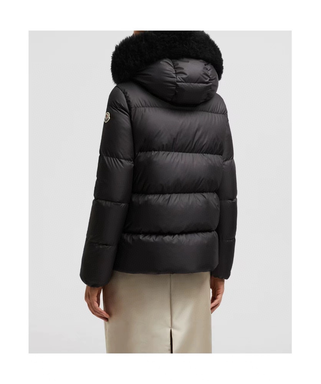 Moncler Female Down Jacket Black M-l