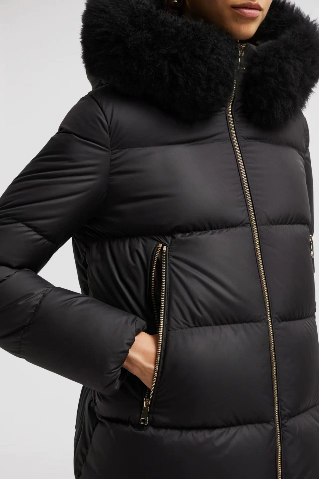Moncler Female Down Jacket Black M-l