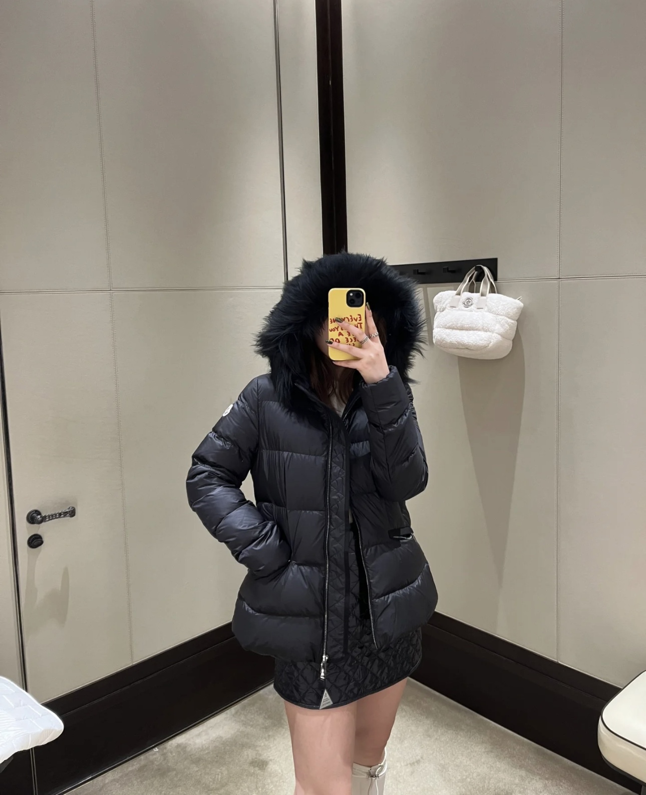 Moncler Down Jacket M-l