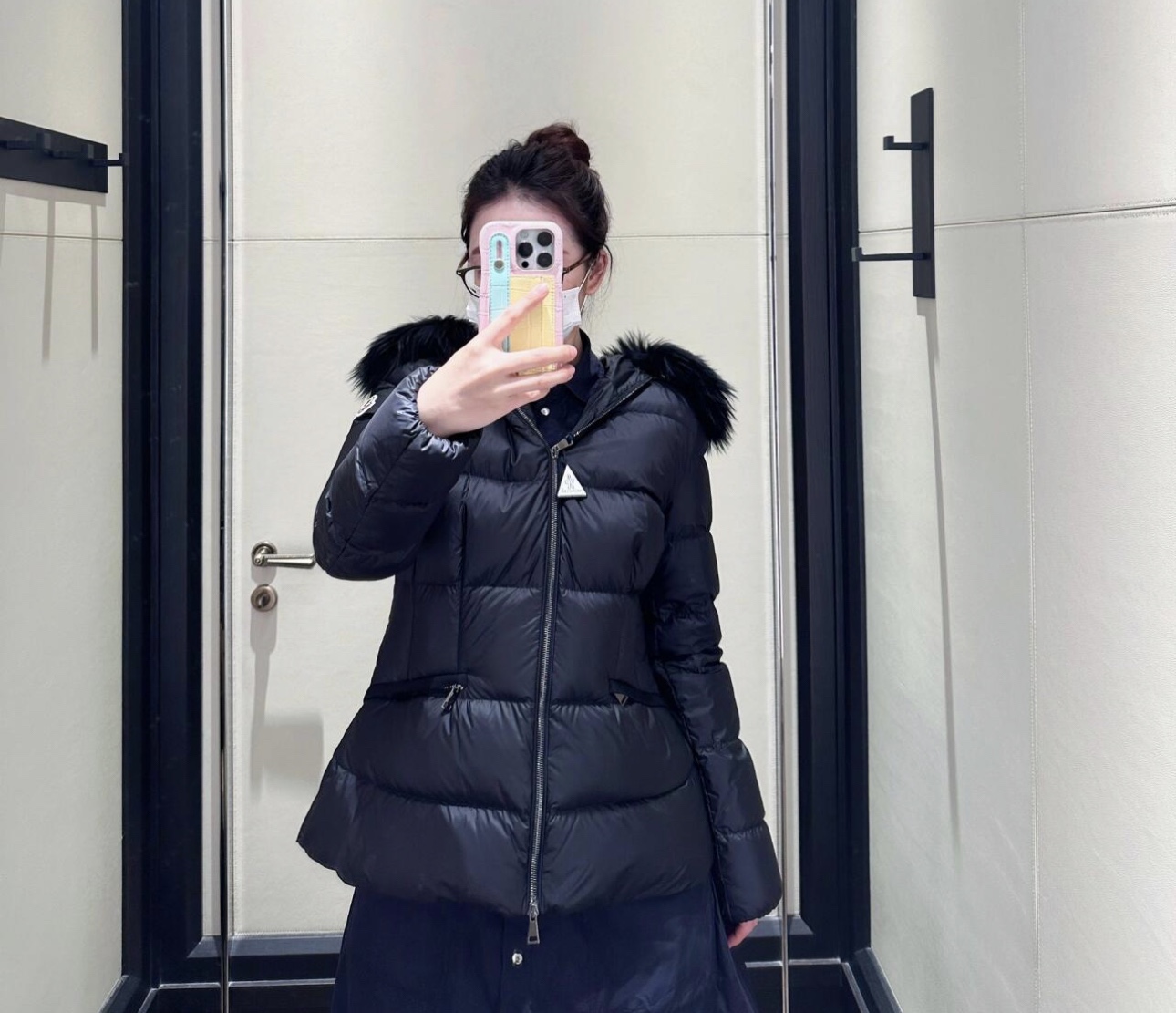 Moncler Down Jacket M-l