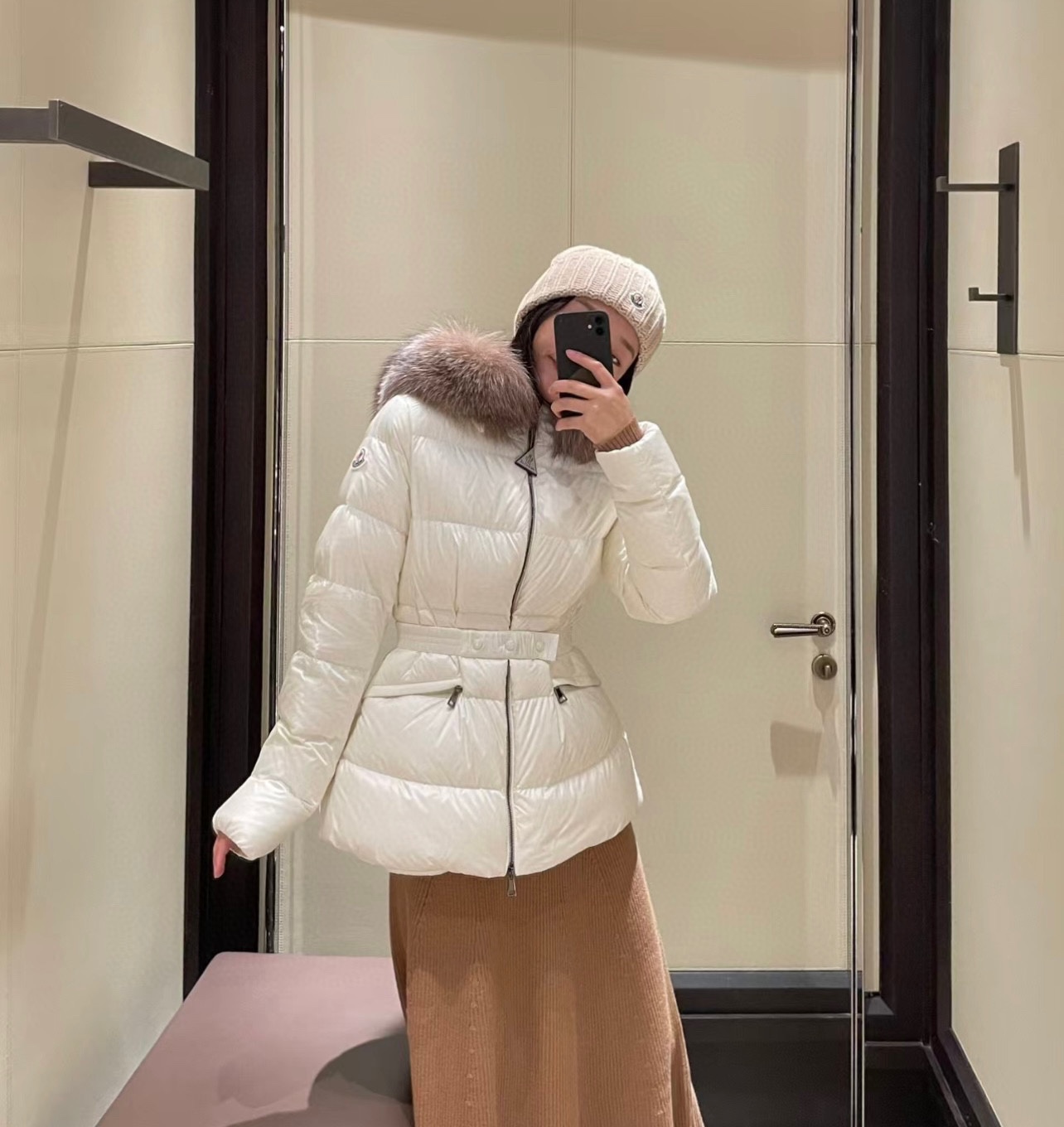 Moncler Down Jacket M-l