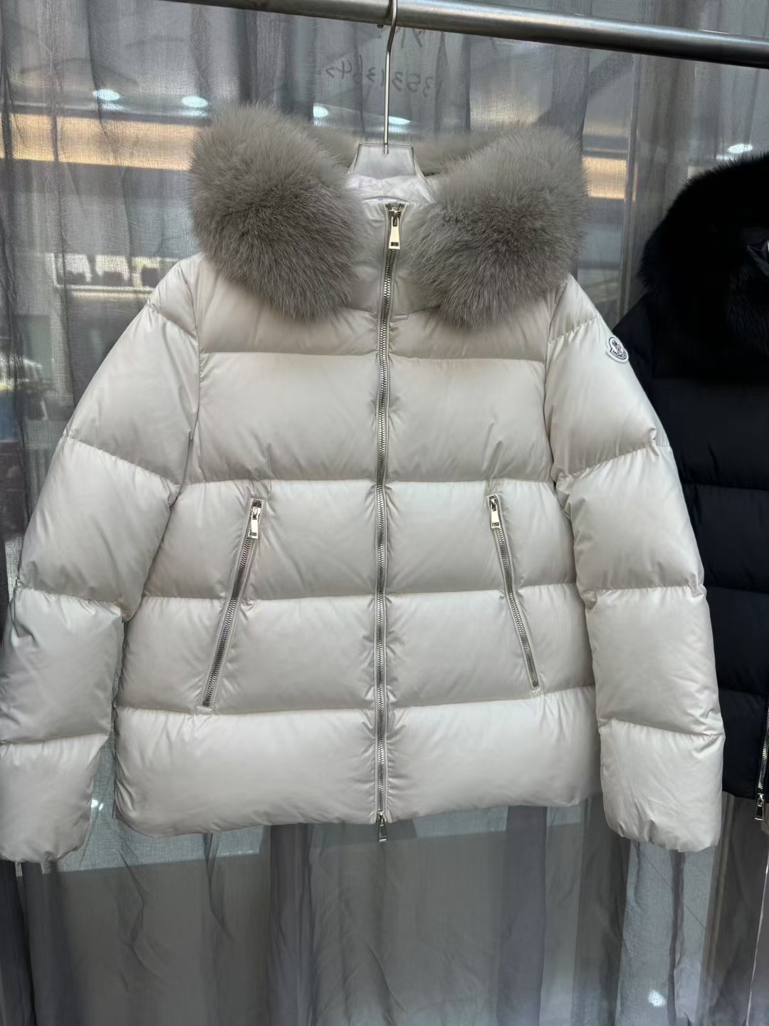 Moncler Female Down Jacket Black M-l-234