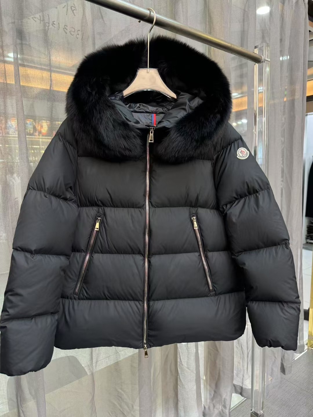 Moncler Female Down Jacket Black M-l-234