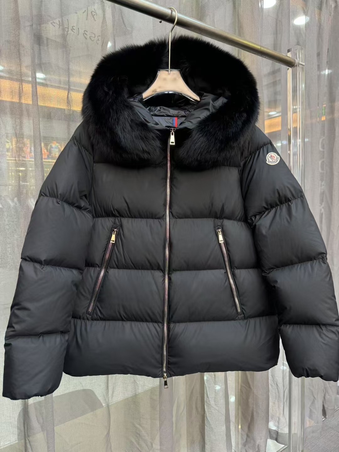 Moncler Female Down Jacket Black M-l-234