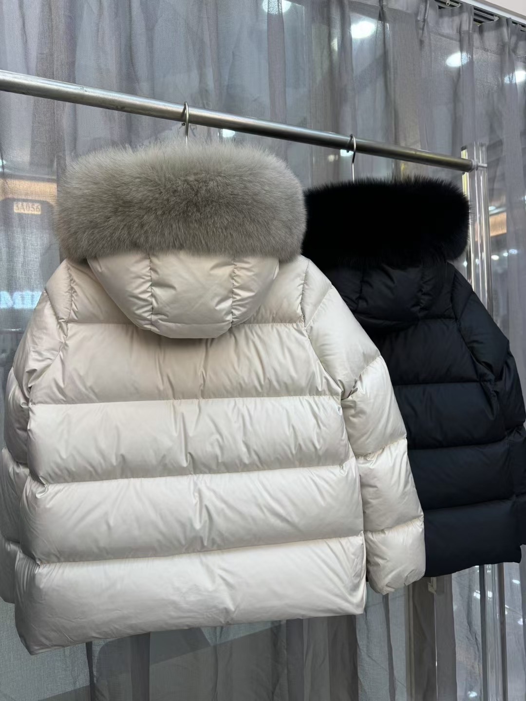 Moncler Female Down Jacket Black M-l-234
