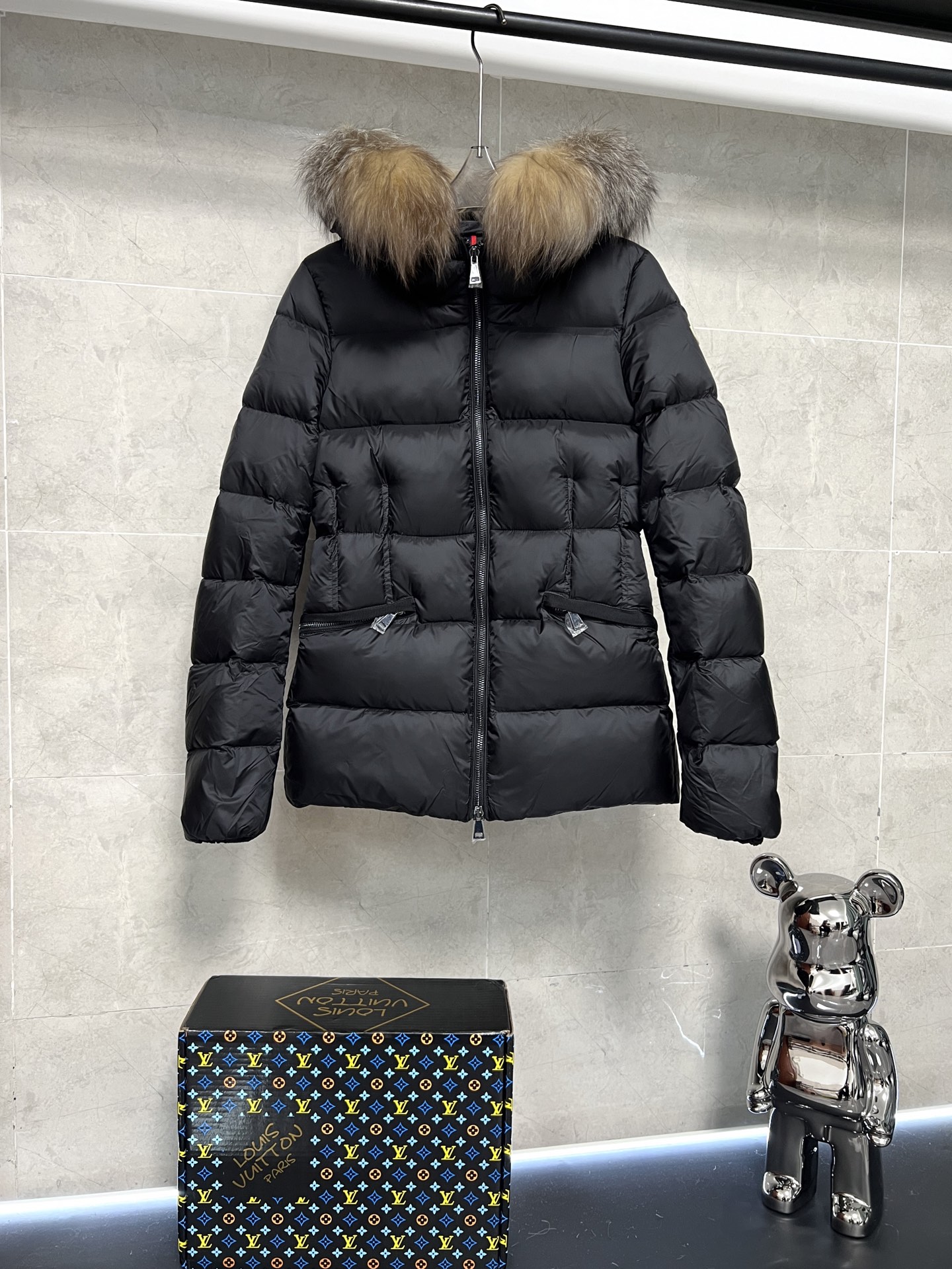 Moncler Down Jacket Hooded M-l