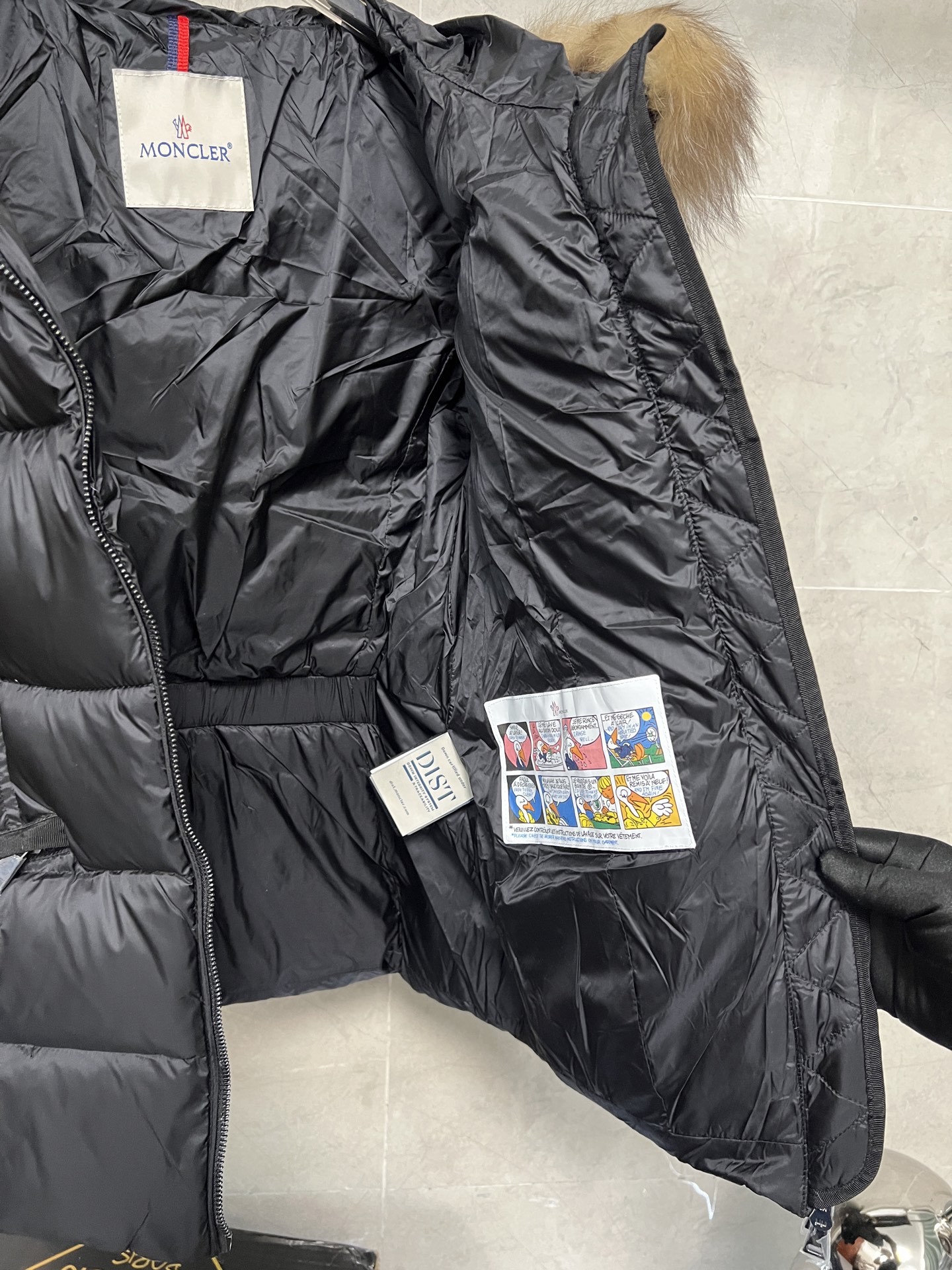 Moncler Down Jacket Hooded M-l