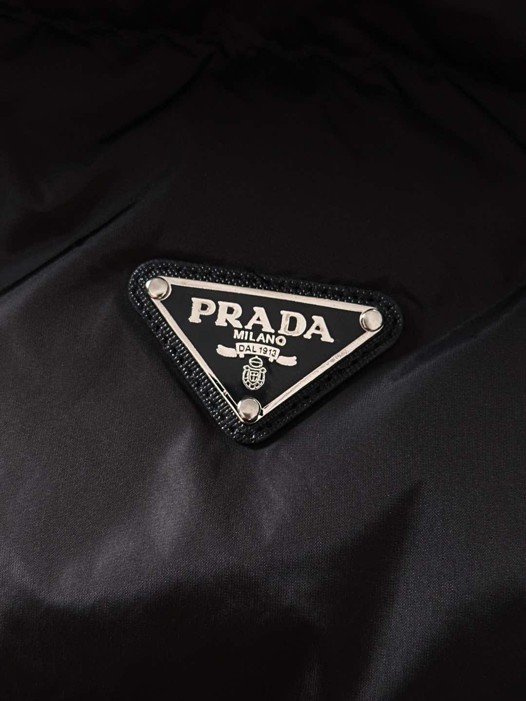 Prada Down Jacket Black Hooded L