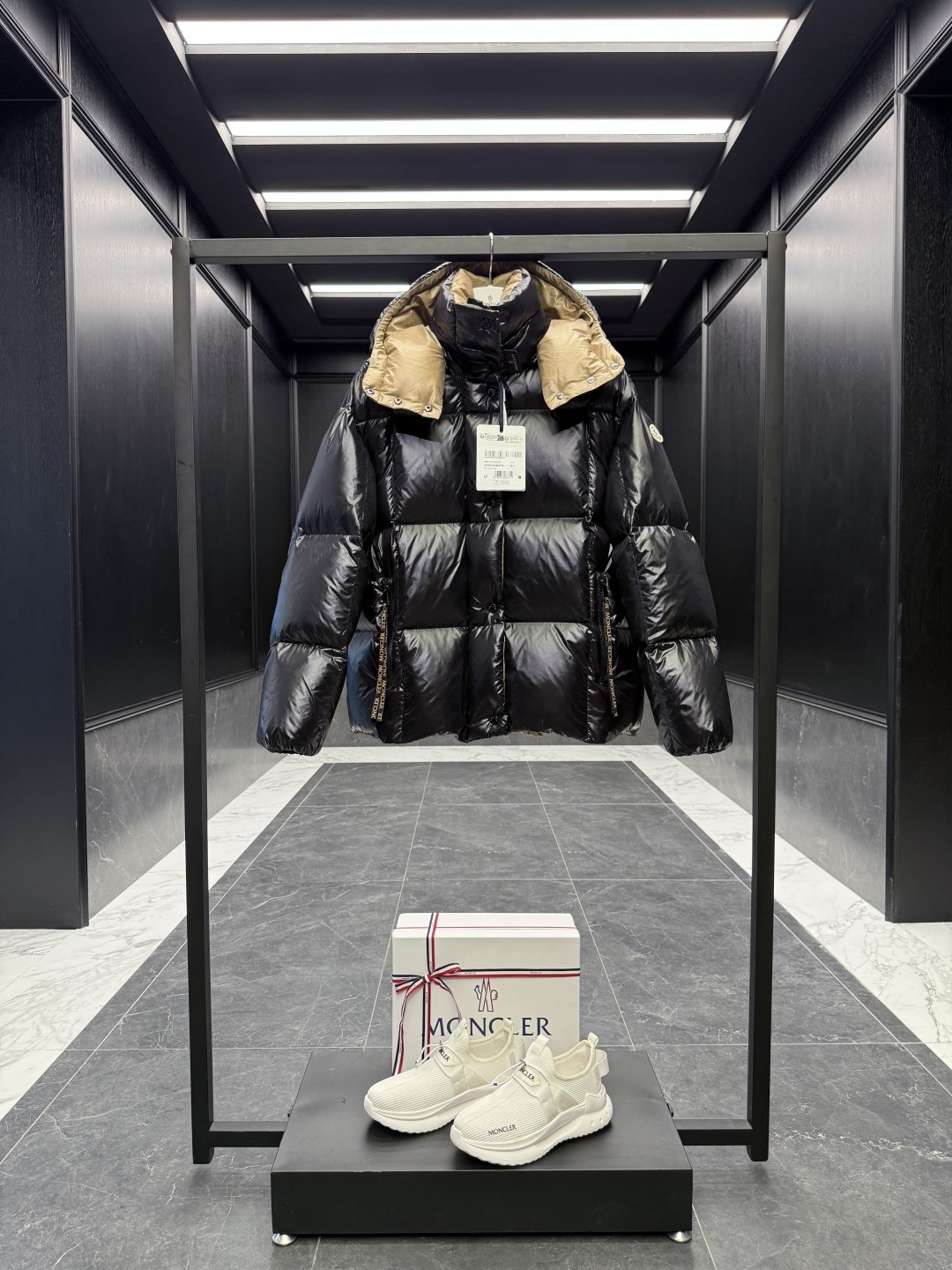 Moncler Down Jacket White Duck Down M-l