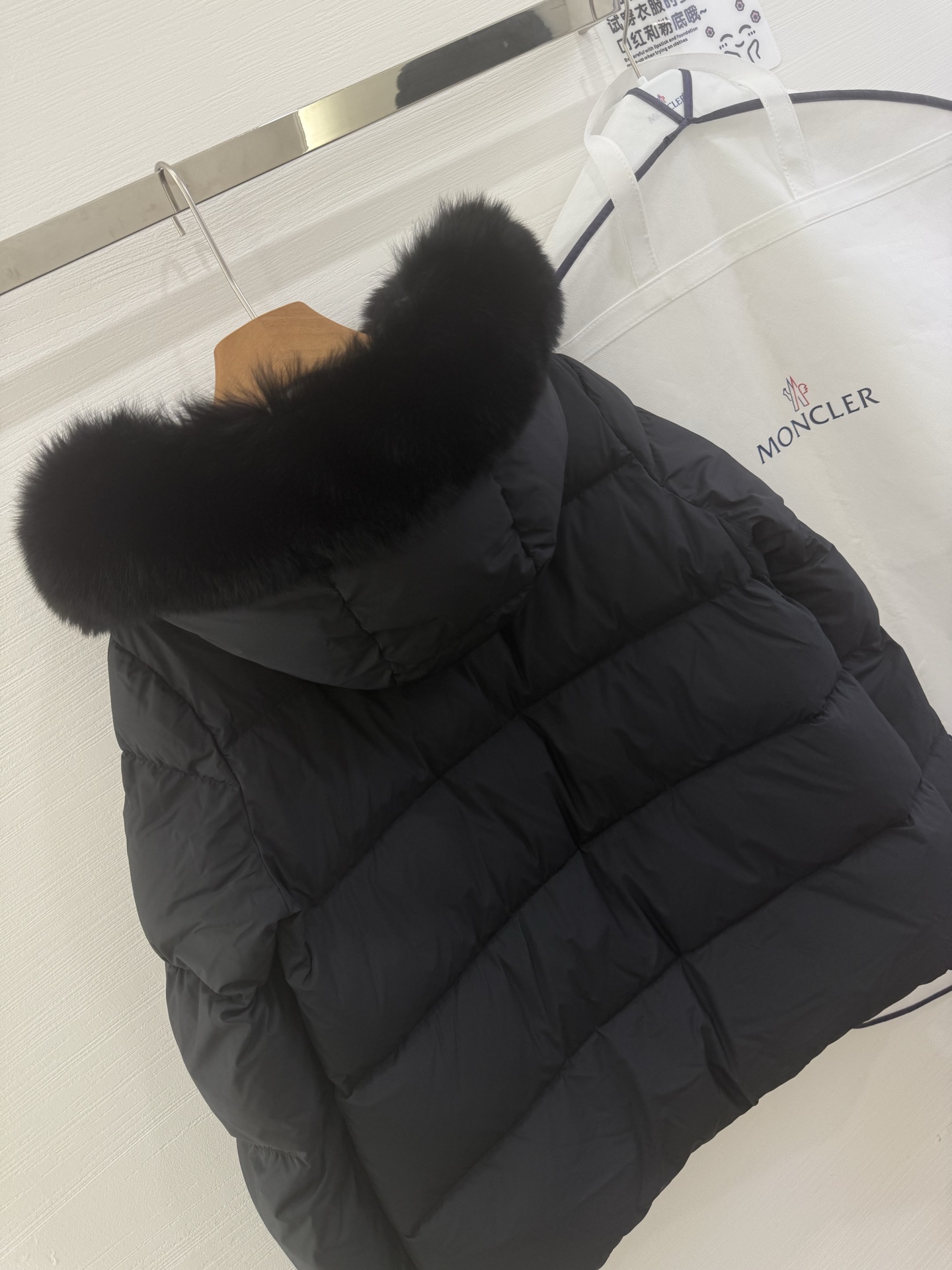 Moncler Female Down Jacket White Duck Down Black Hooded M-l