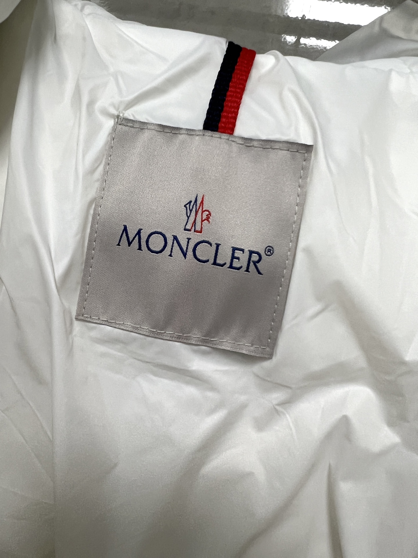 Moncler Down Jacket Hooded M-l