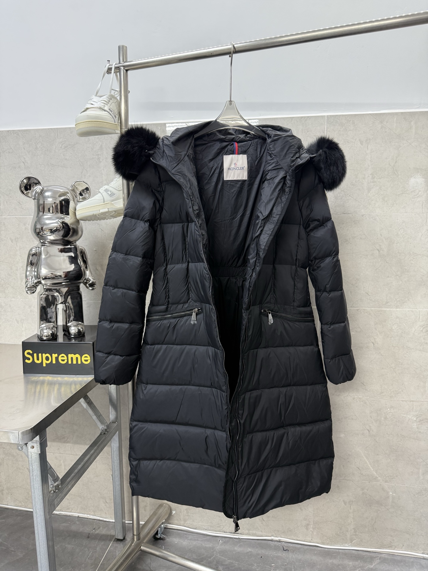 Moncler Female Down Jacket Black Slim Fit M-l