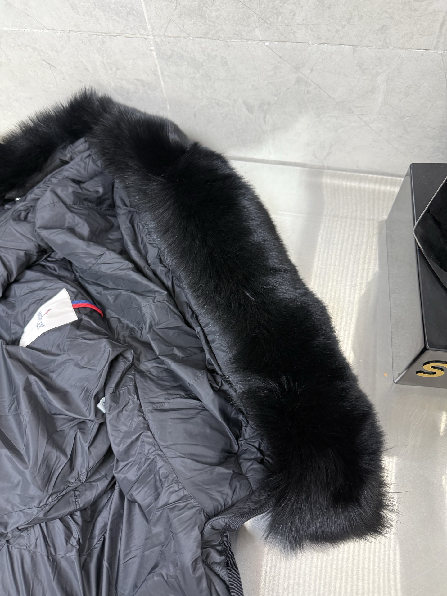 Moncler Female Down Jacket Black Slim Fit M-l