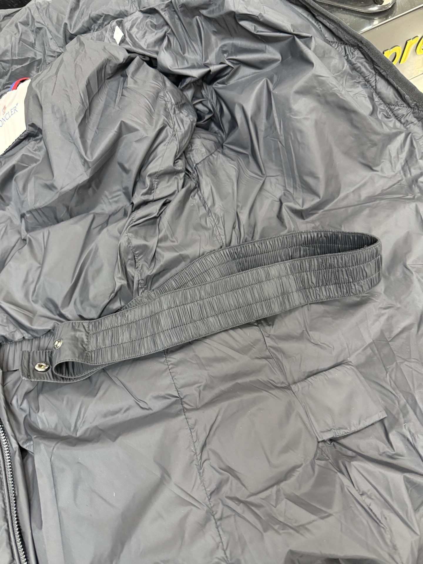 Moncler Female Down Jacket Black Slim Fit M-l