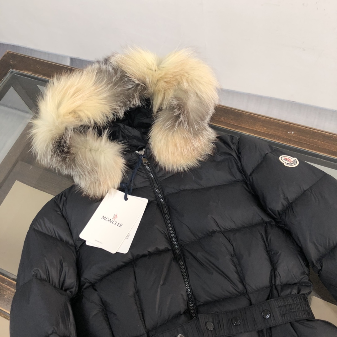 Moncler Female Down Jacket Black Hooded M-l