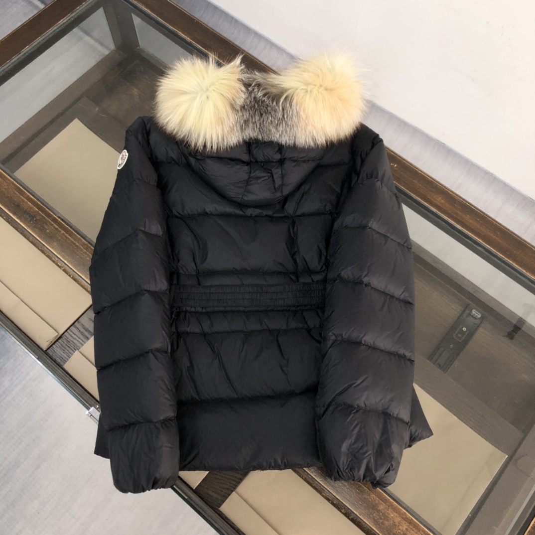 Moncler Female Down Jacket Black Hooded M-l