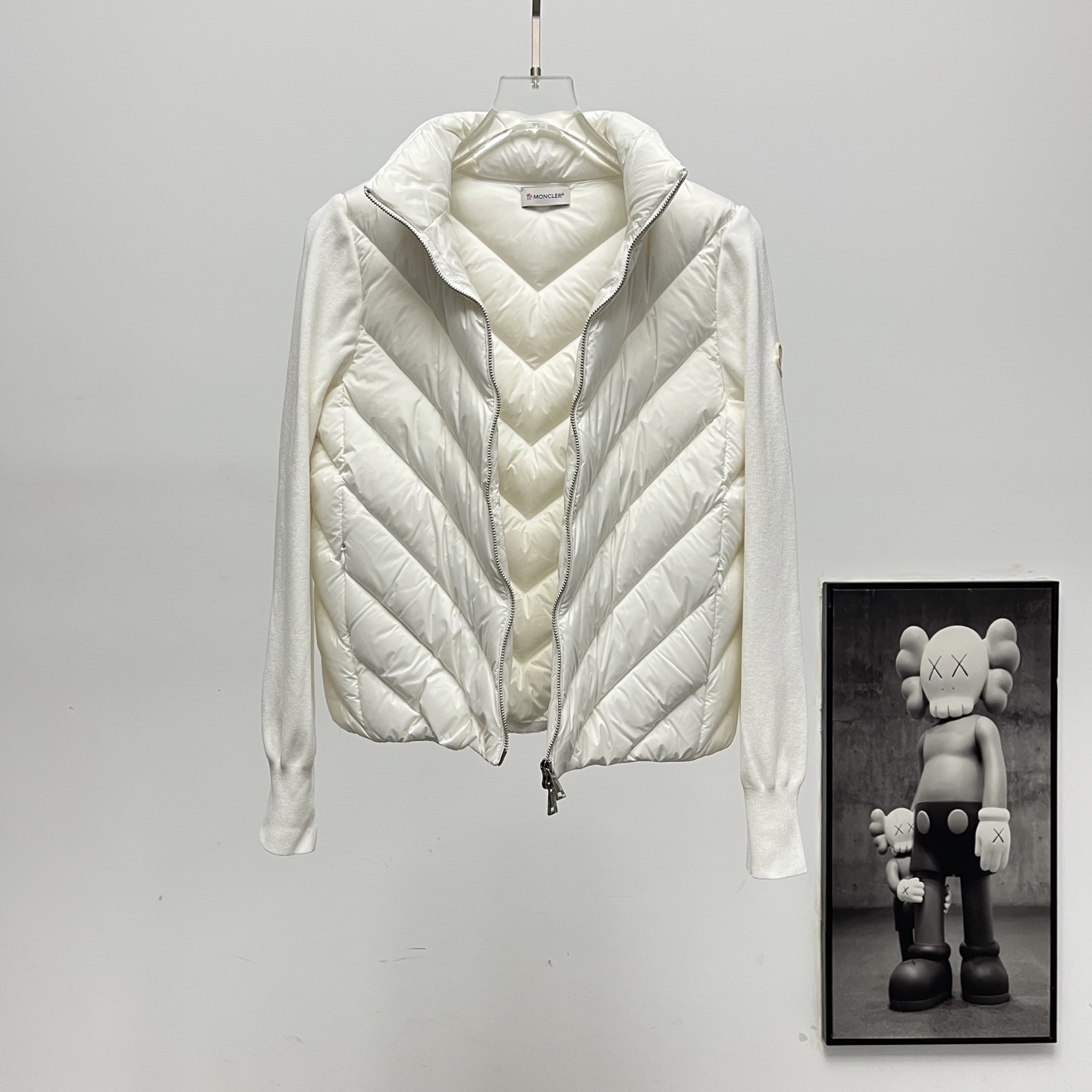 Moncler Female Down Jacket Wool White S-m-l