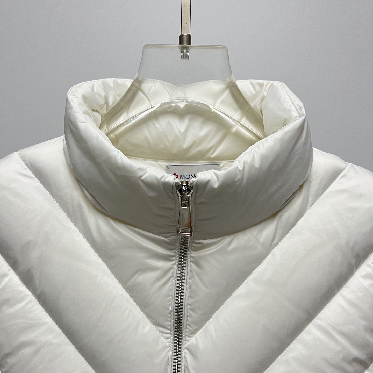 Moncler Female Down Jacket Wool White S-m-l