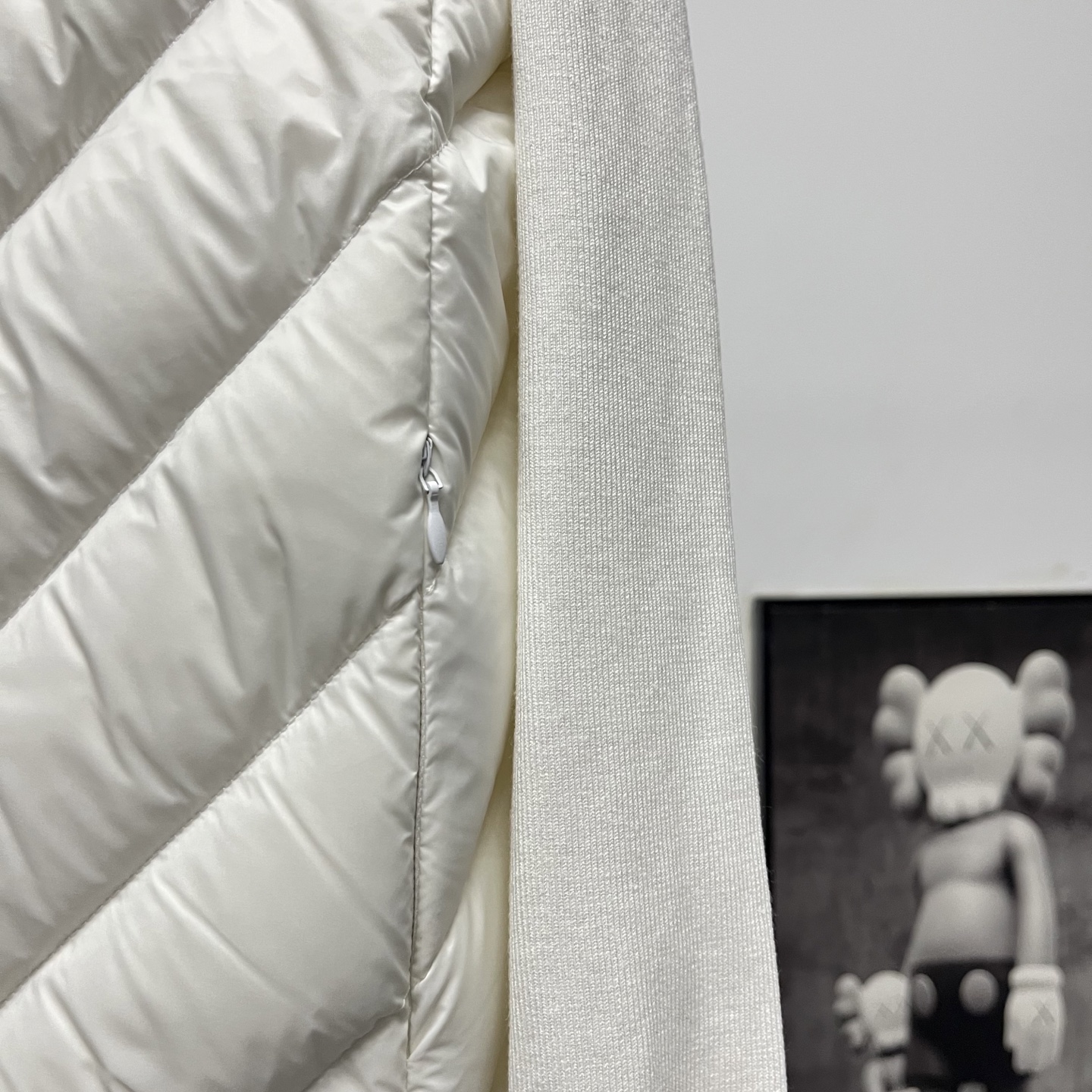 Moncler Female Down Jacket Wool White S-m-l