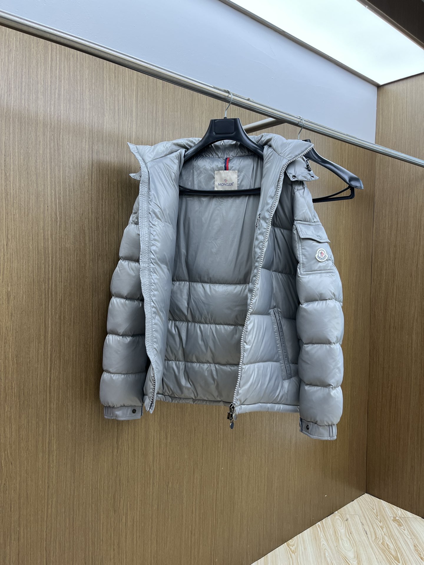 Moncler Couple Down Jacket White Duck Down M-l