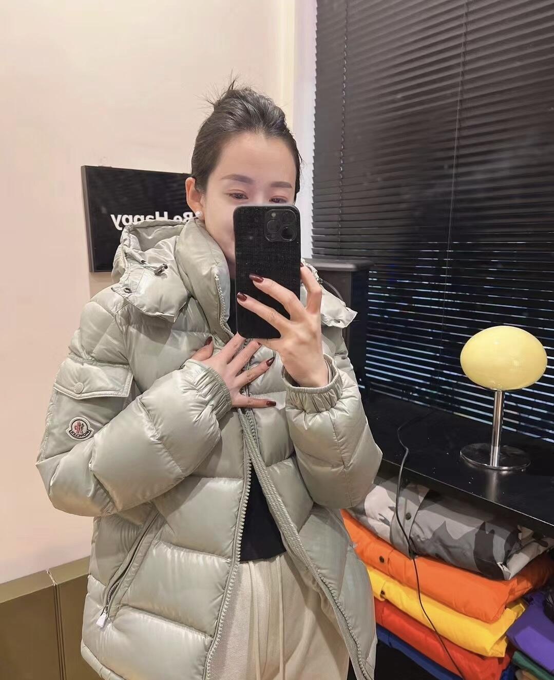 Moncler Down Jacket Goose Down Black M-l