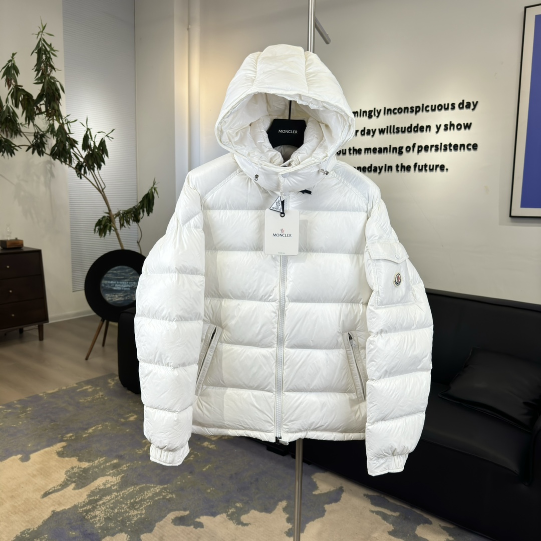 Moncler Down Jacket Goose Down Black M-l