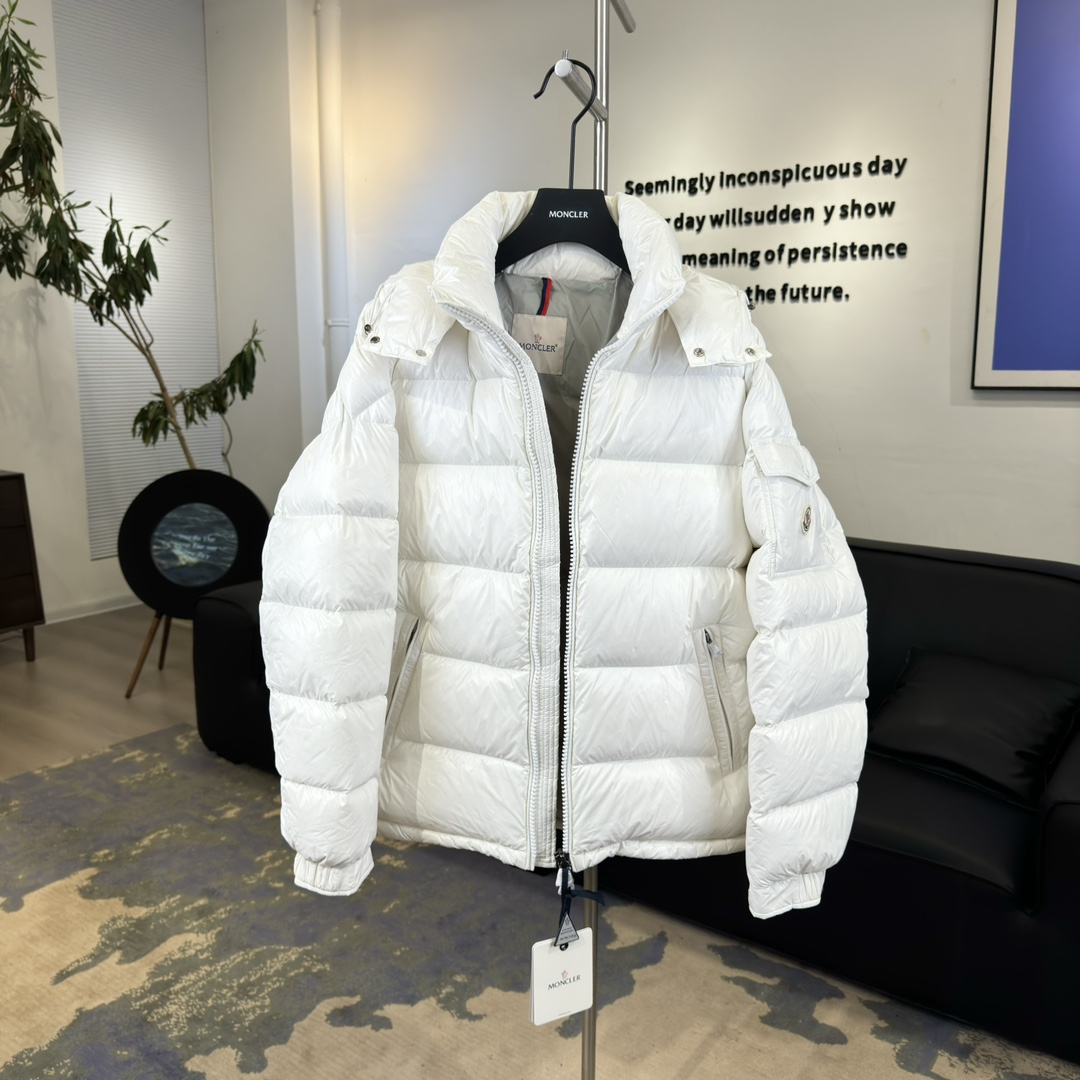 Moncler Down Jacket Goose Down Black M-l