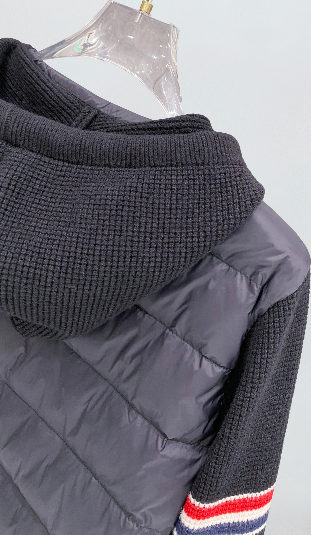 Thom Browne Female Down Jacket Knitted Slim Fit M-xl