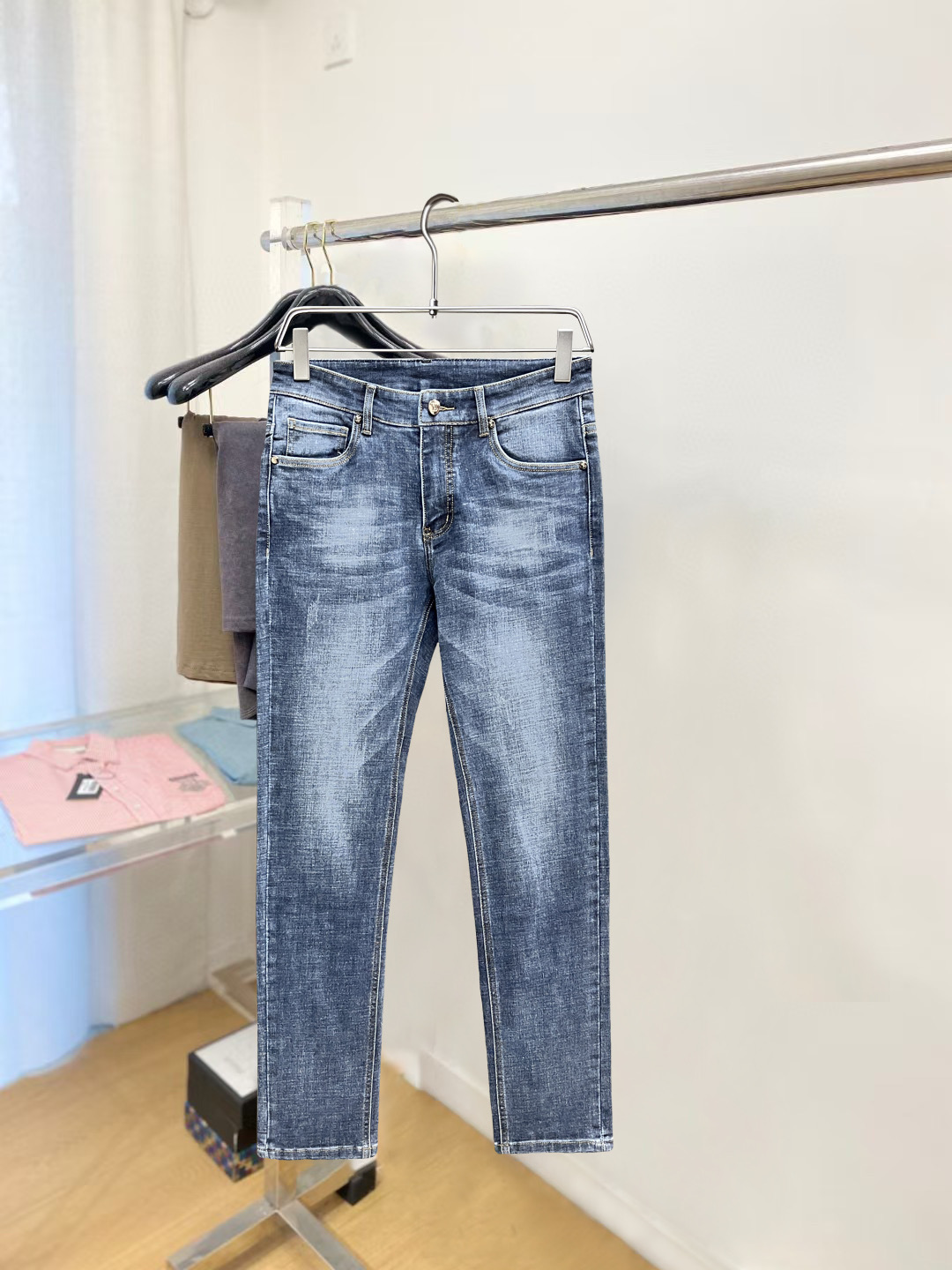 Louis Vuitton Jeans L