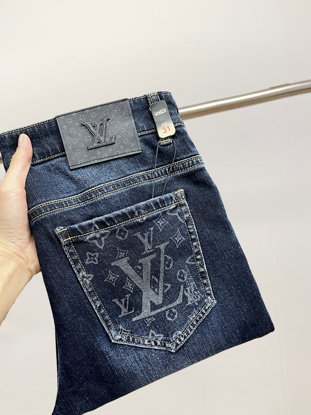 Louis Vuitton Jeans L