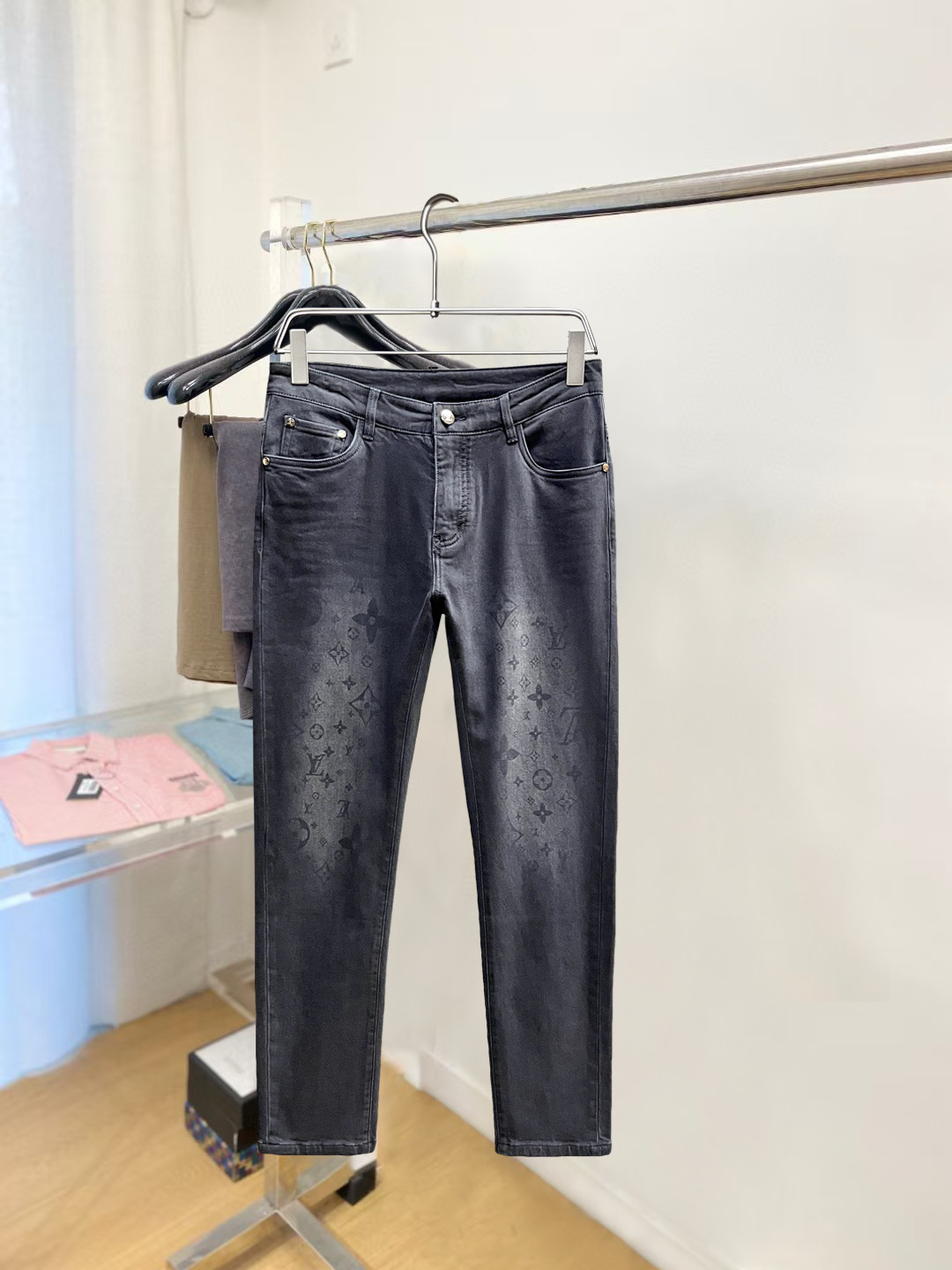 Louis Vuitton Jeans L