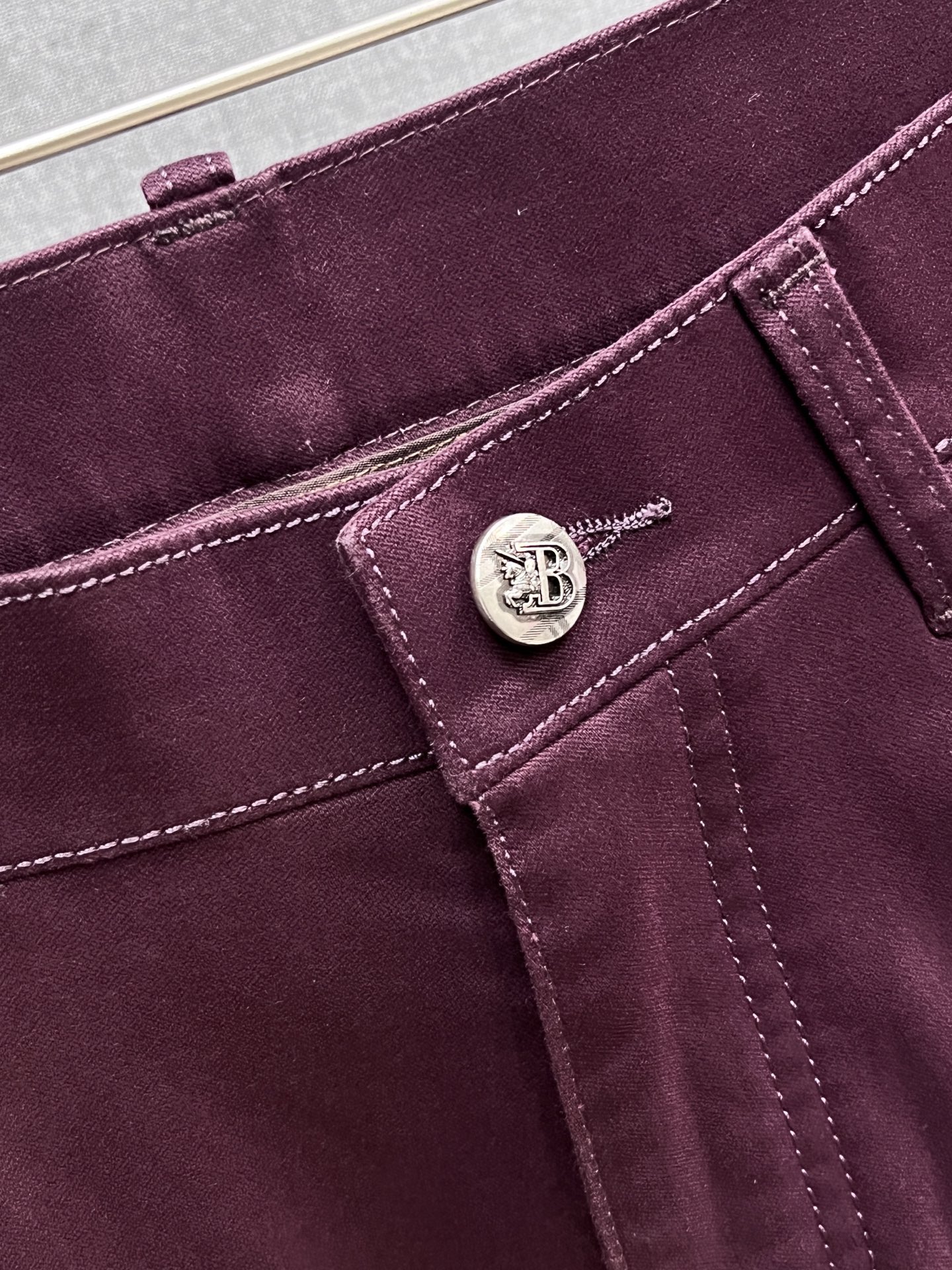 Burberry Basic Clothing L