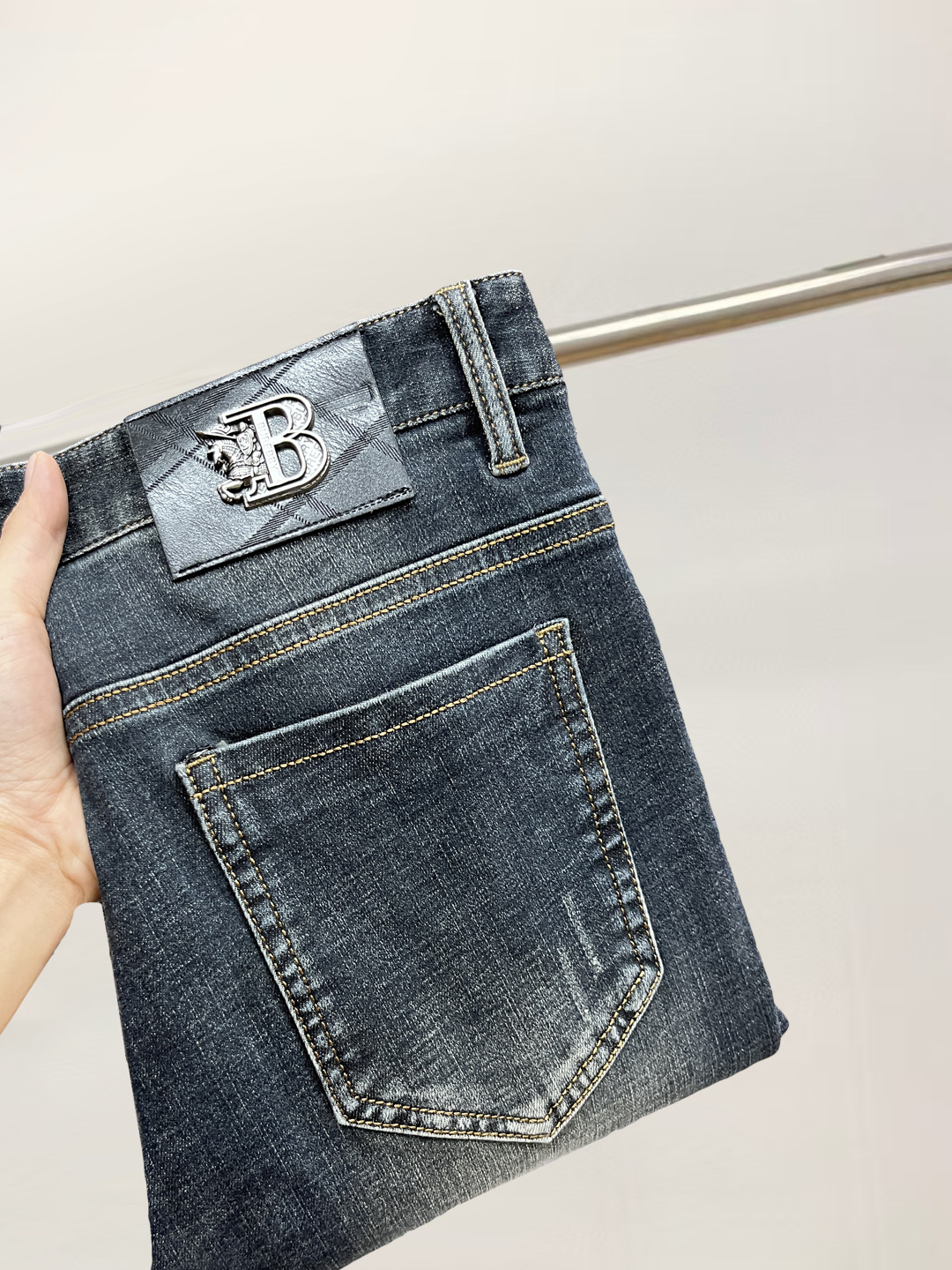 Burberry Jeans L