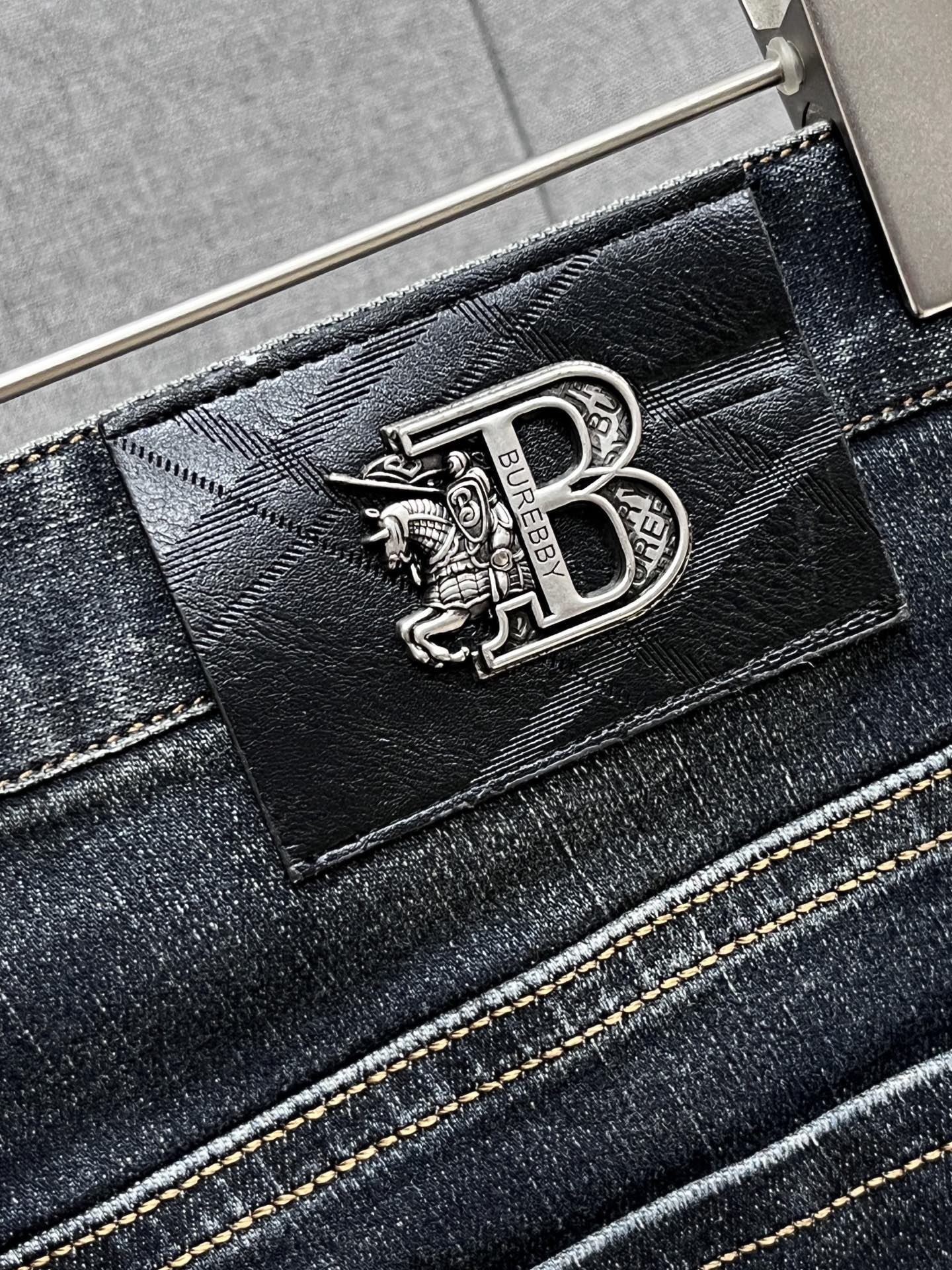Burberry Jeans L
